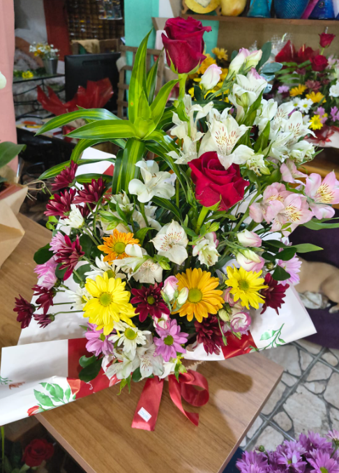 Arranjo Buquê Rosas Mãe